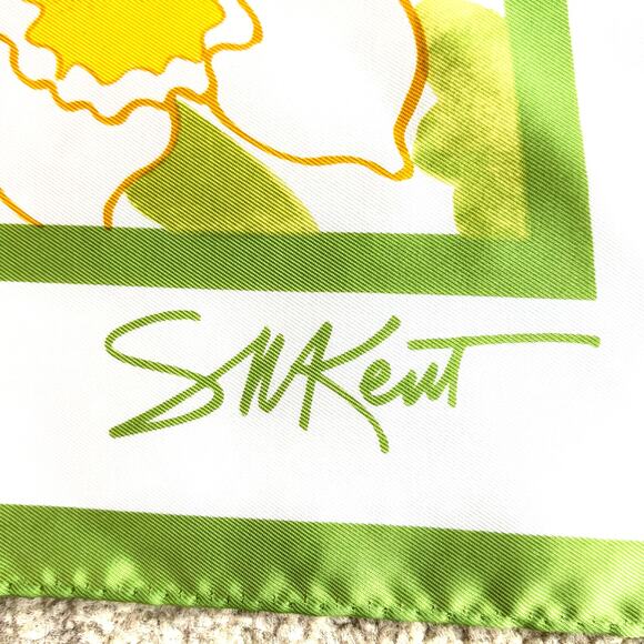SM Kent for Avon scarf silky 27" square green yellow white springtime summer - Picture 3 of 7